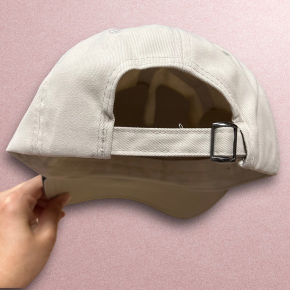 Delta Air Lines Adjustable Baseball Hat One Size Fits Most Collectible New - Picture 9 of 16